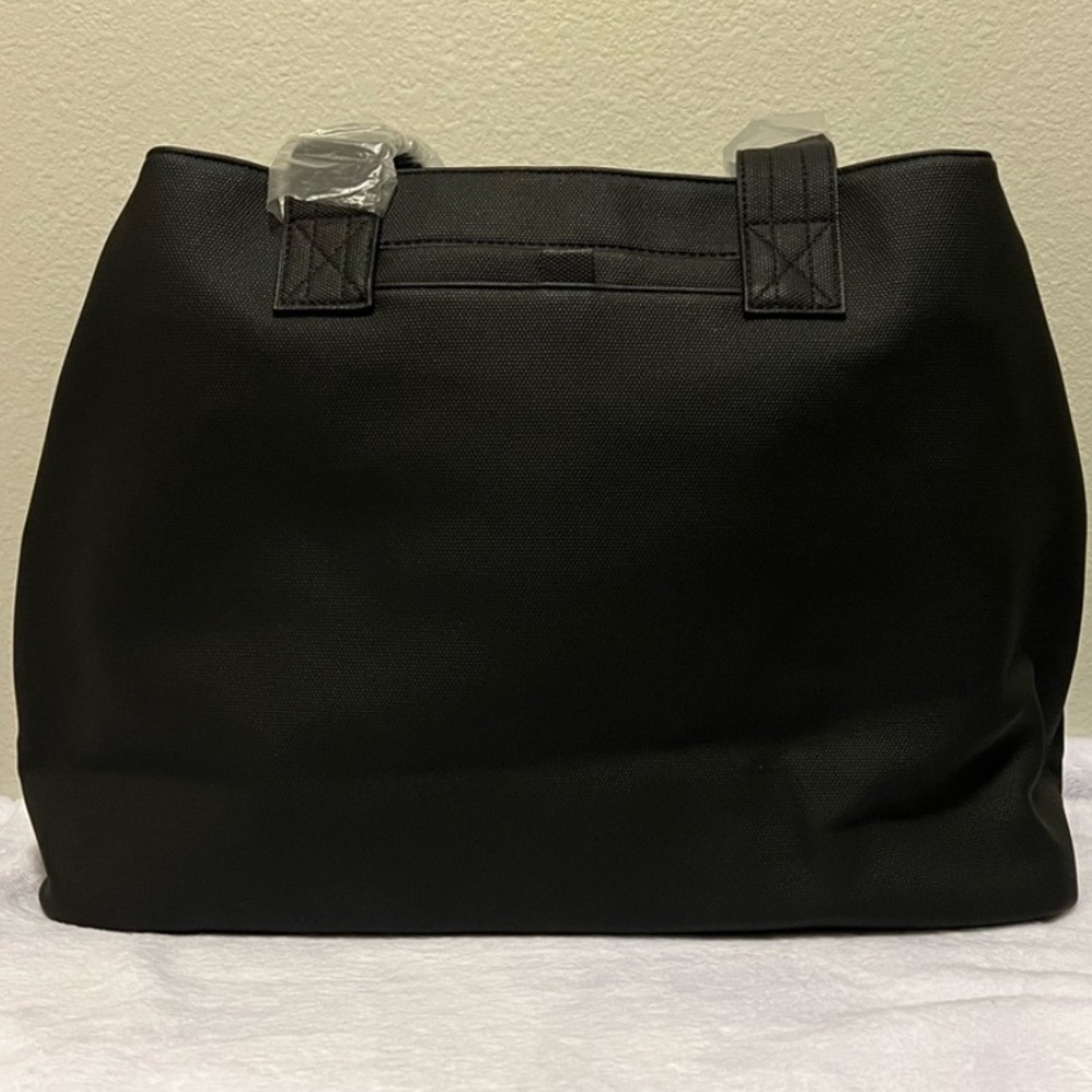 ✨ Brand New with Tags! Lug Tempo VL Vegan Leather Tote in Black ✨ - Picture 4 of 8